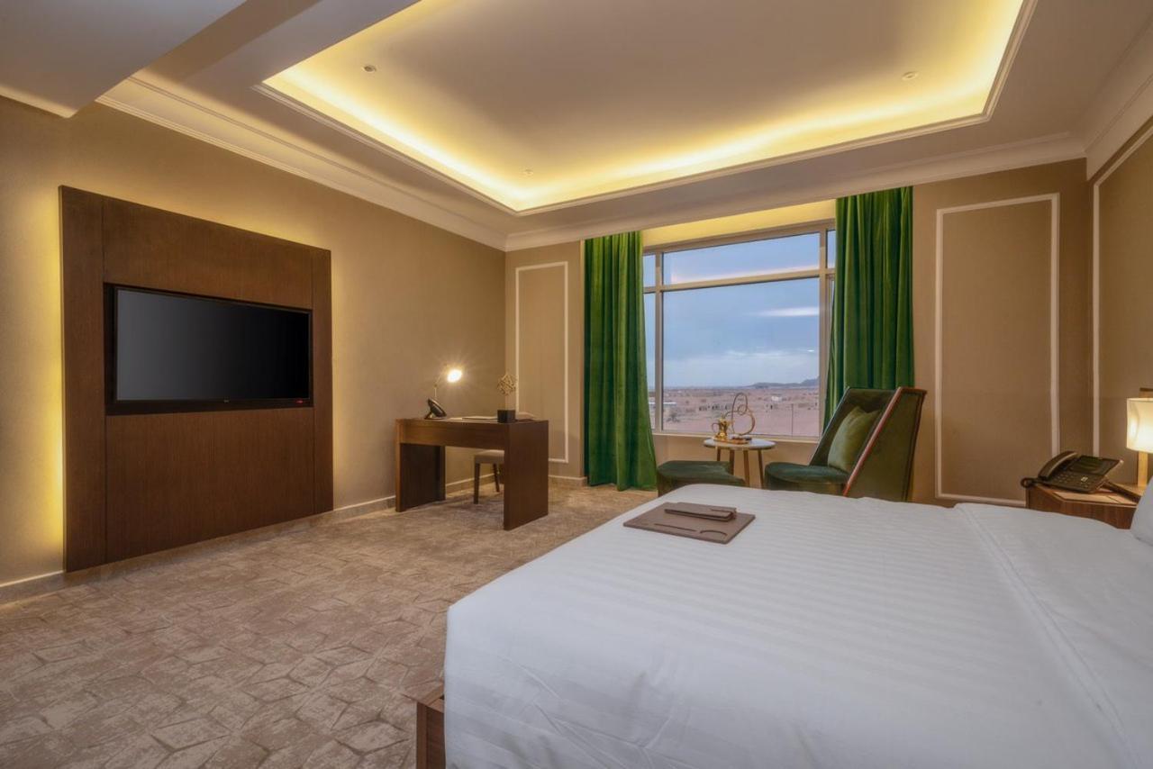 Suknai Royal Hotel Хаил Екстериор снимка